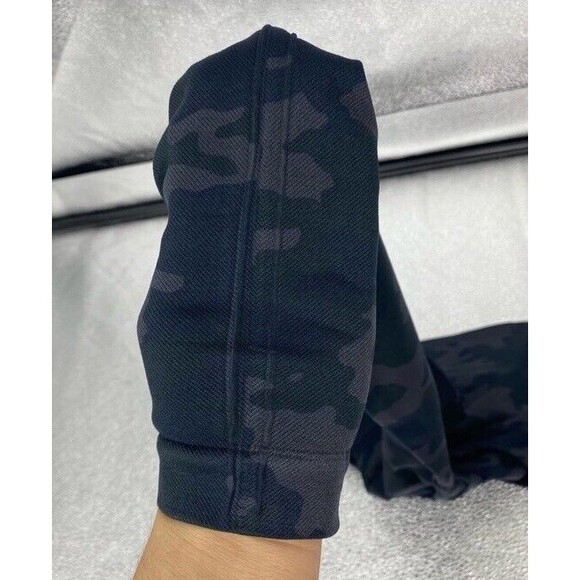 Spanx Size S Look At Me Now Camo Printed Seamless Crop Cropped Leggings - Picture 6 of 13